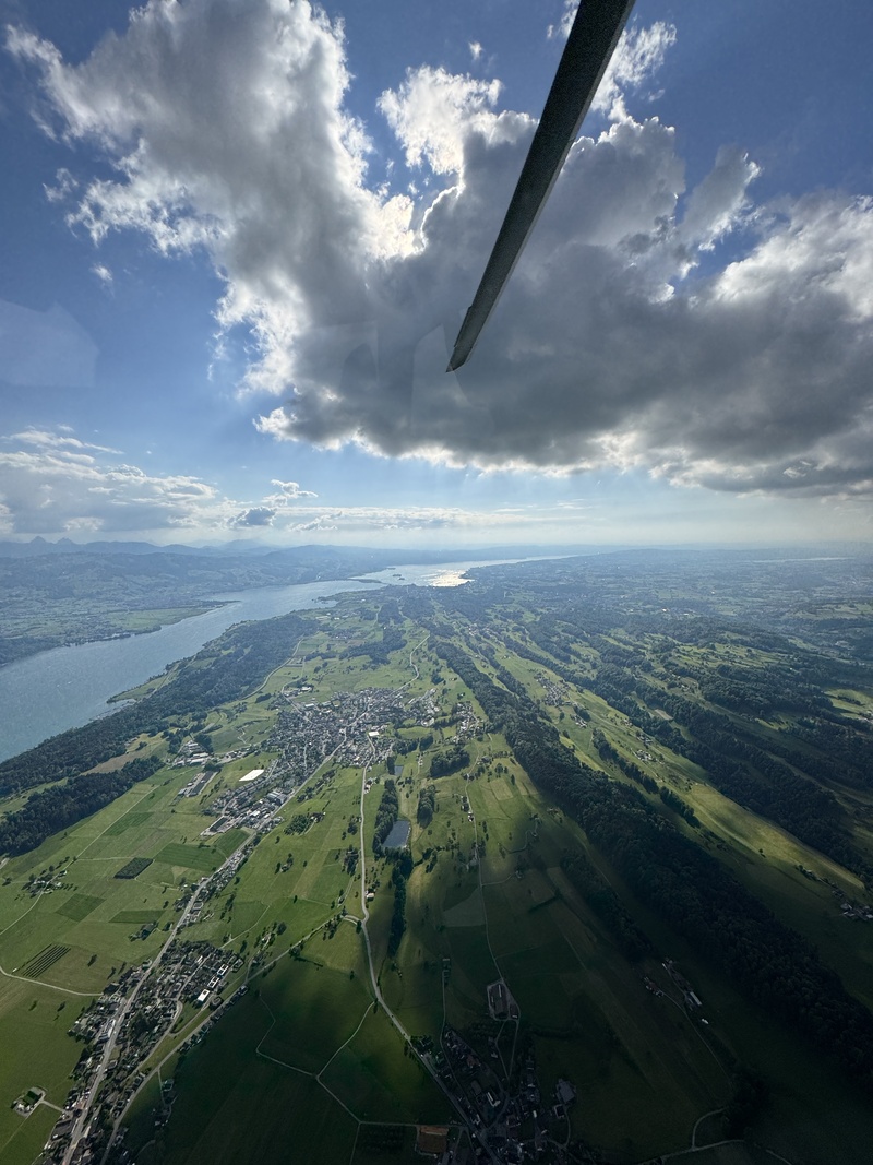 Lake Zurich & City Flight